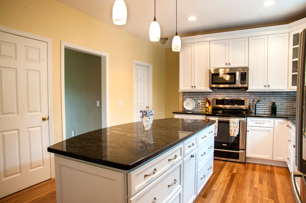 White Hometown Kitchen Plymouth Ma Transitional Kitchen Boston By White Wood Kitchens