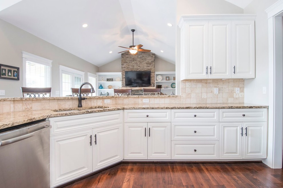 White Kitchen & Bathroom Traditional Kitchen Cincinnati by