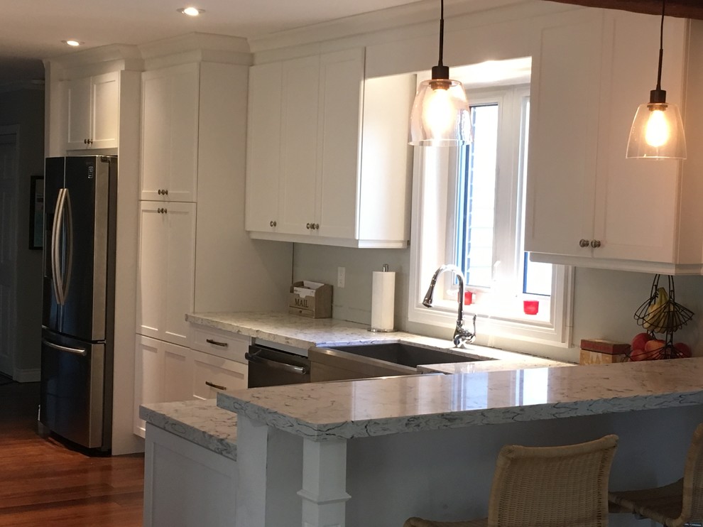 White Kitchen Coventry by SK - Transitional - Kitchen - Toronto - by KCC Toronto Ltd