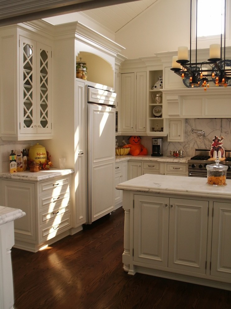 White Kitchen with Glass doors in La Jolla - Traditional - Kitchen - San Diego - by Evans ...