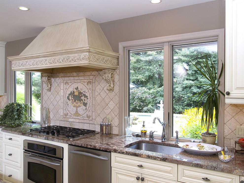 White Kitchen with Mosaic Tile Backsplash Traditional Kitchen