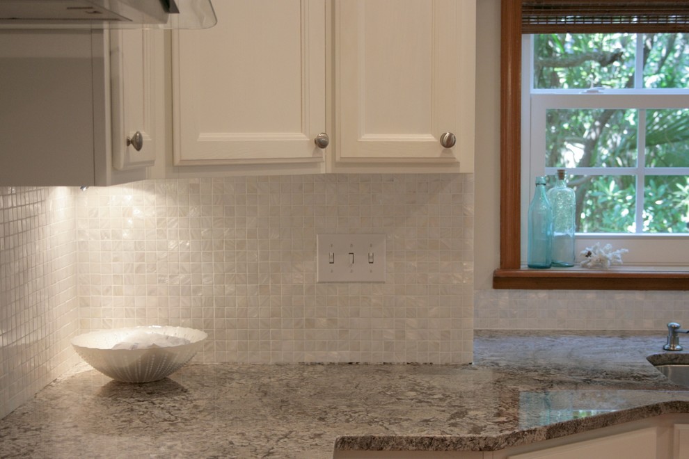 White Mother of Pearl 1" x 1" Backsplash - Traditional ...