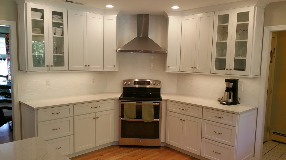 White on white Traditional Kitchen Bridgeport by Walker Kitchen