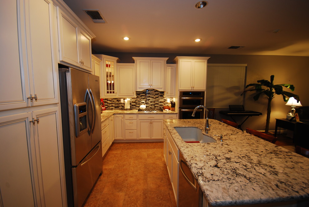 White/Praa Sands Project Traditional Kitchen Other by Blue