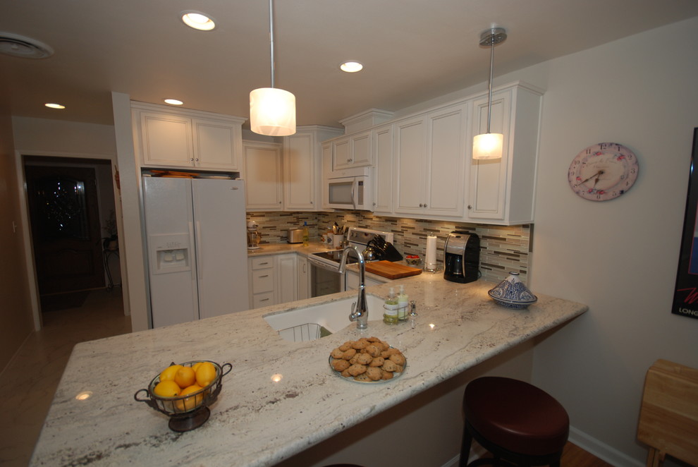 White/River White Traditional Kitchen Other by Blue River