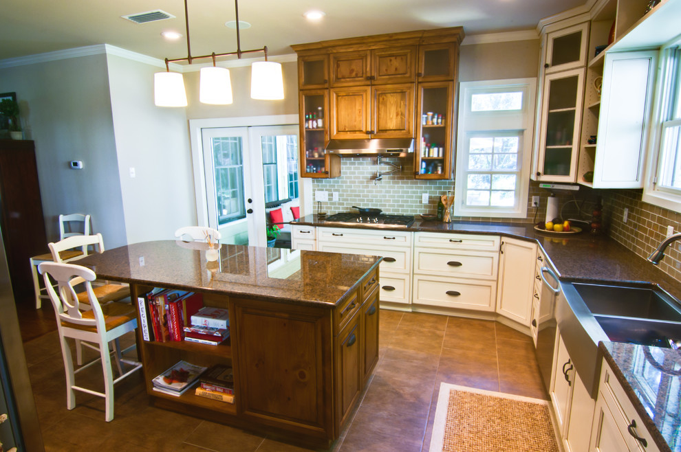 Whole House Remodel - Traditional - Kitchen - Jacksonville - by Wynn ...