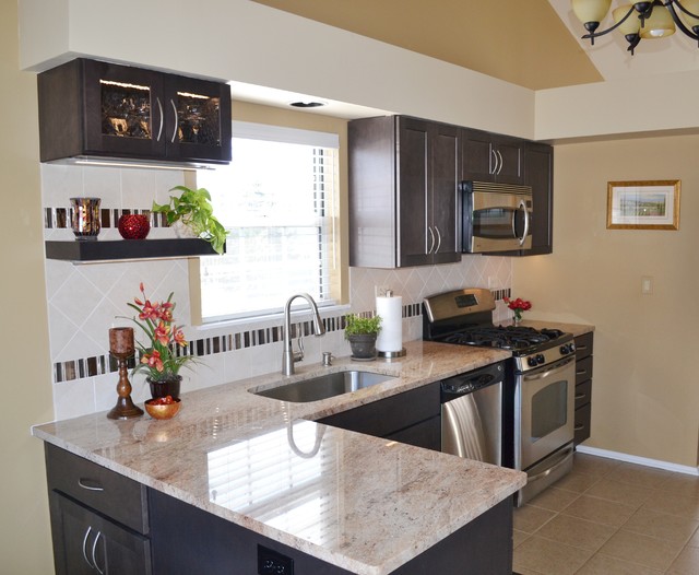 Wildberry Court Aurora Il Modern Kitchen Chicago By Cabinets 4u Inc Houzz Wildberry Court Aurora Il Modern, Kitchen Cabinets Aurora Il