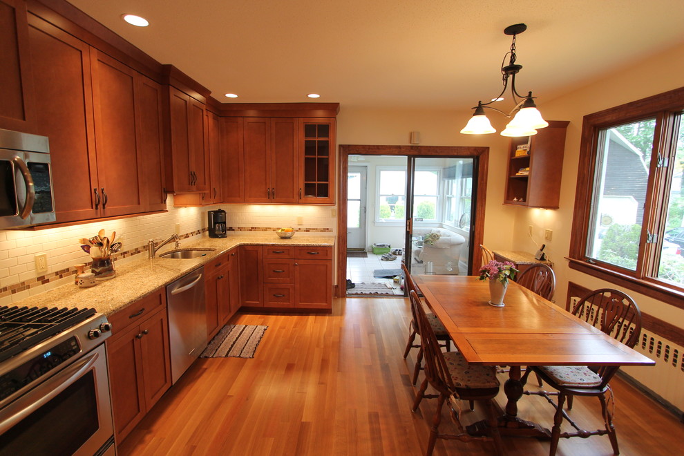 Windsor Kitchen Traditional Kitchen Bridgeport by Lyman