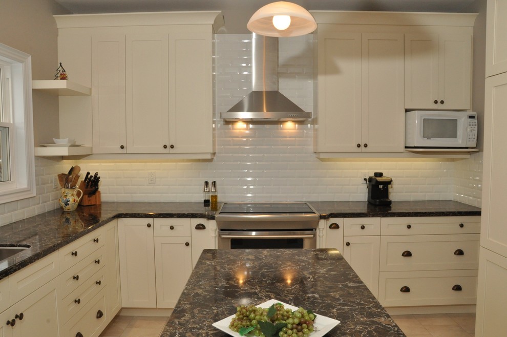 Winter White in Whitby - Transitional - Kitchen - Toronto - by Kitchens