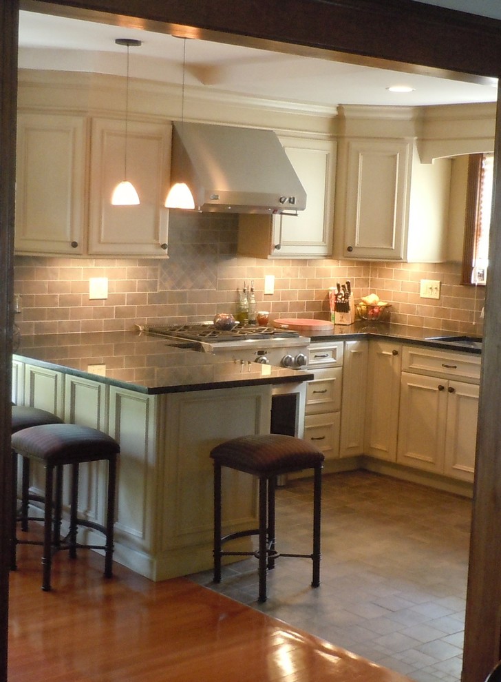 This is an example of a classic kitchen in Boston.