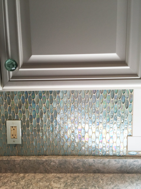 iridescent glass tile backsplash