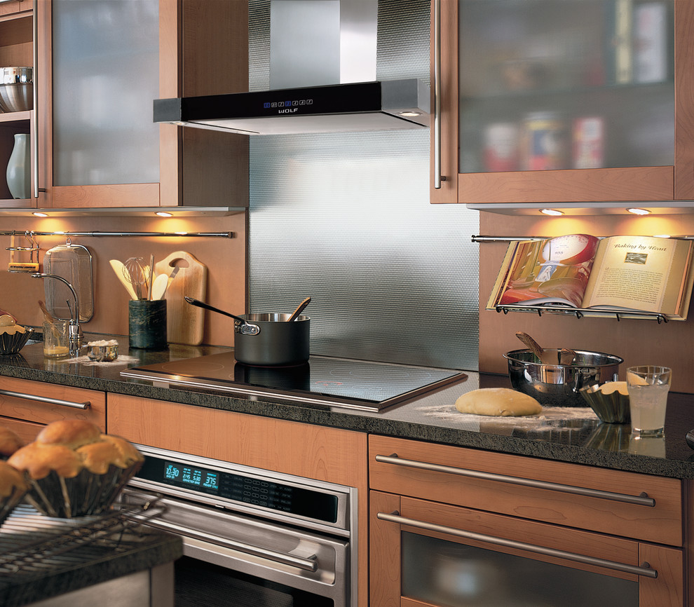 Wolf 30" Wall Mount Chimney Range Hood, Stainless Steel CTEWH30I