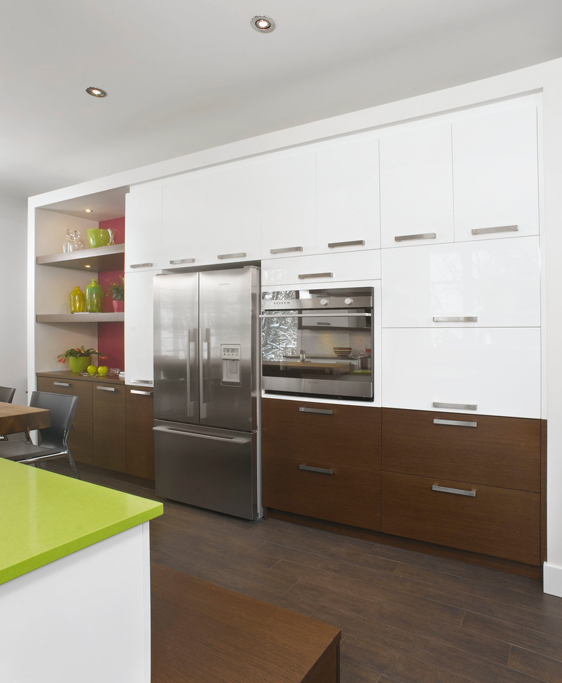 Wood finish Laminates Contemporary Kitchen Montreal by Armoires