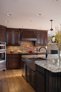 14+ Spectacular Stone And Rock Kitchen Backsplashes That Wow  Rustic  kitchen design, Rustic kitchen backsplash, Stone backsplash kitchen