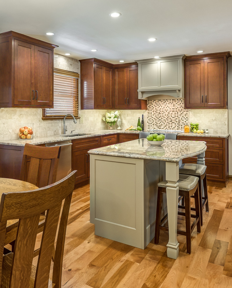 Xenia "K" Home Traditional Kitchen Atlanta by Studio Design