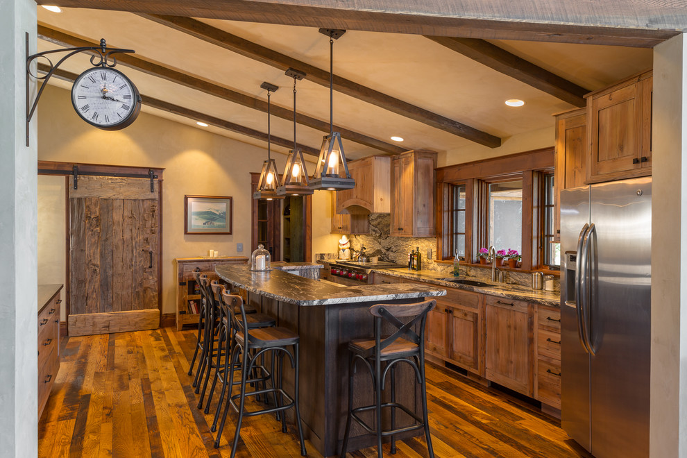 Yellowstone river house Rustic Kitchen Other by Fishcamp Custom