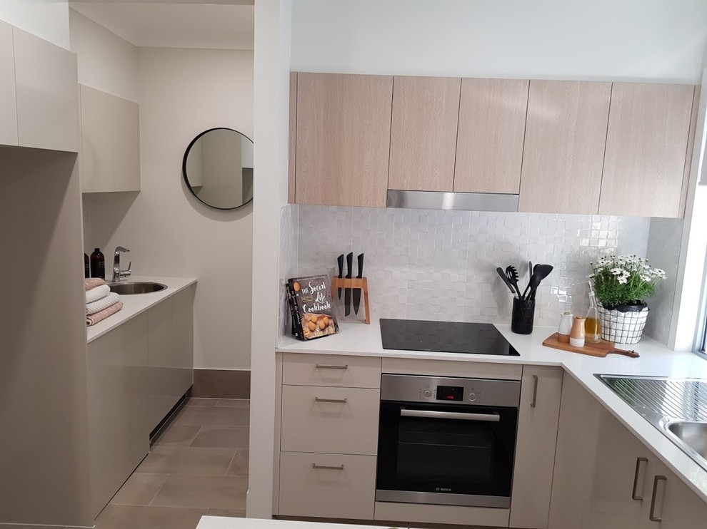 Yeronga Townhouse Modern Kitchen Brisbane by Earthborne By Design Houzz