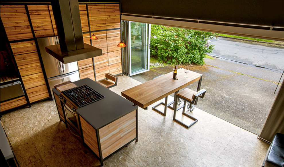 Kleine Moderne Küche in Portland