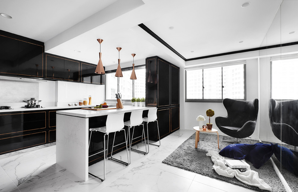 Minimalist kitchen photo in Singapore