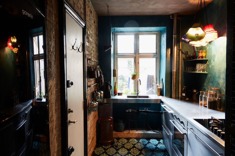 Kitchen - eclectic kitchen idea in Copenhagen