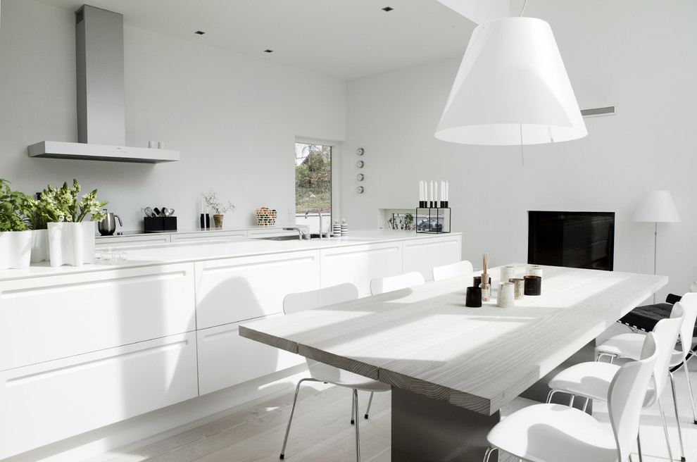 Inspiration for a scandi kitchen in Aalborg.