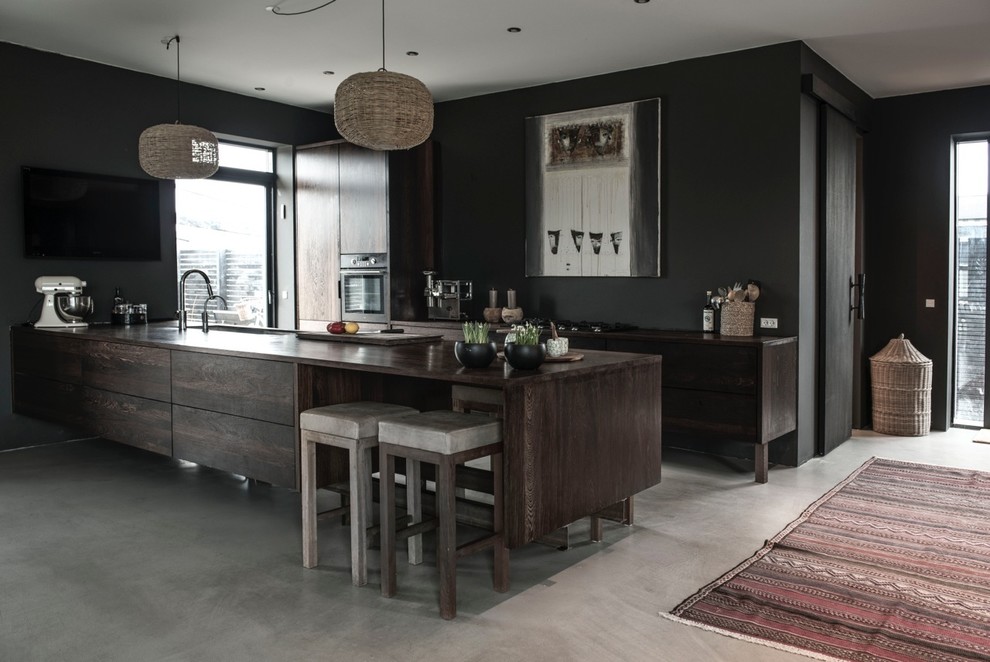 Kitchen - modern kitchen idea in Copenhagen