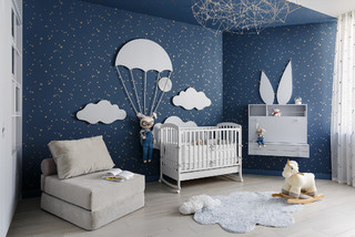 Синие комнаты для малыша с светлым паркетным полом – 135 лучших фото-идей дизайна детской для новорожденных и малышей