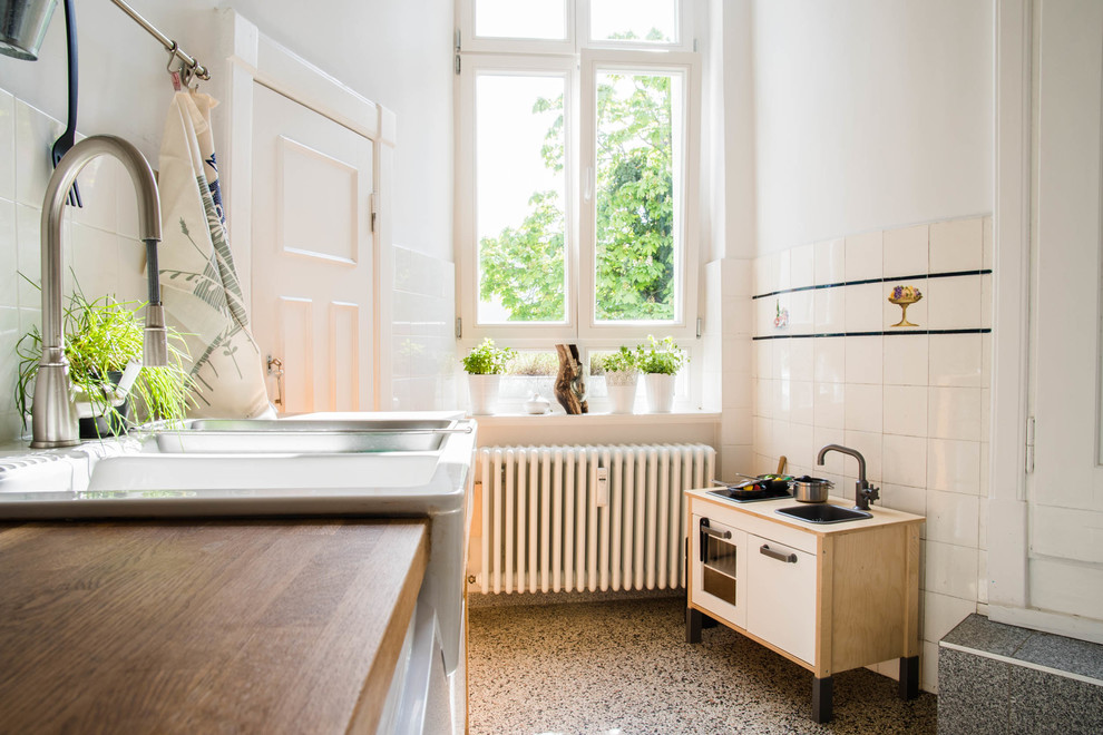Design ideas for an eclectic kitchen in Berlin.