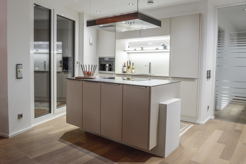 Kücheninsel mit Pfiff - Contemporary - Kitchen - Munich - by ...