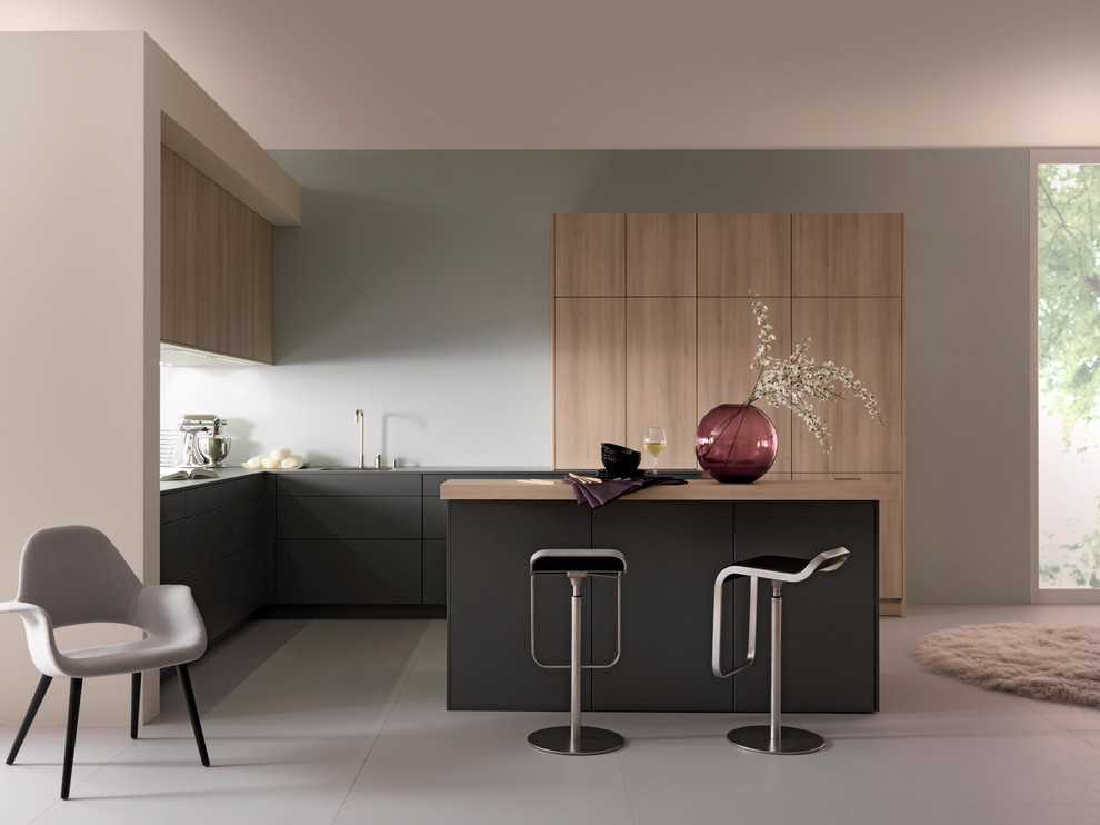 Design ideas for a modern kitchen in Stuttgart.