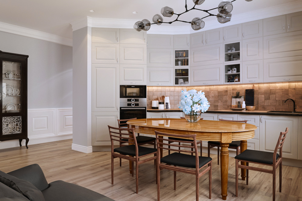 Mid-sized transitional l-shaped light wood floor and beige floor eat-in kitchen photo in Moscow with an undermount sink, recessed-panel cabinets, gray cabinets, quartz countertops, beige backsplash, stone tile backsplash, stainless steel appliances, no island and beige countertops