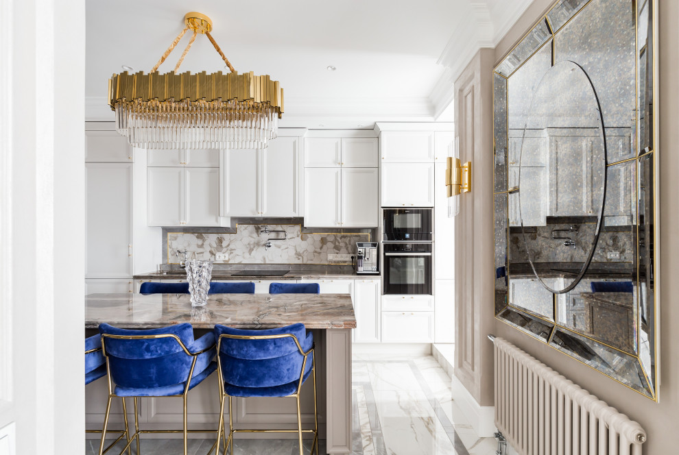 Design ideas for a classic kitchen in Saint Petersburg.