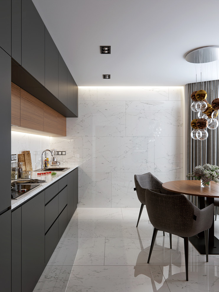 Mittelgroße Moderne Wohnküche in L-Form mit flächenbündigen Schrankfronten, Rückwand aus Marmor, Marmorboden und weißem Boden in Valencia