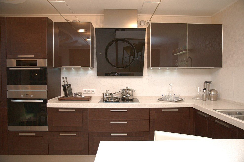 Photo of a kitchen in Yekaterinburg.