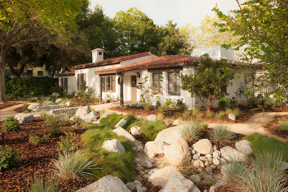 This is an example of a landscaping in Los Angeles.