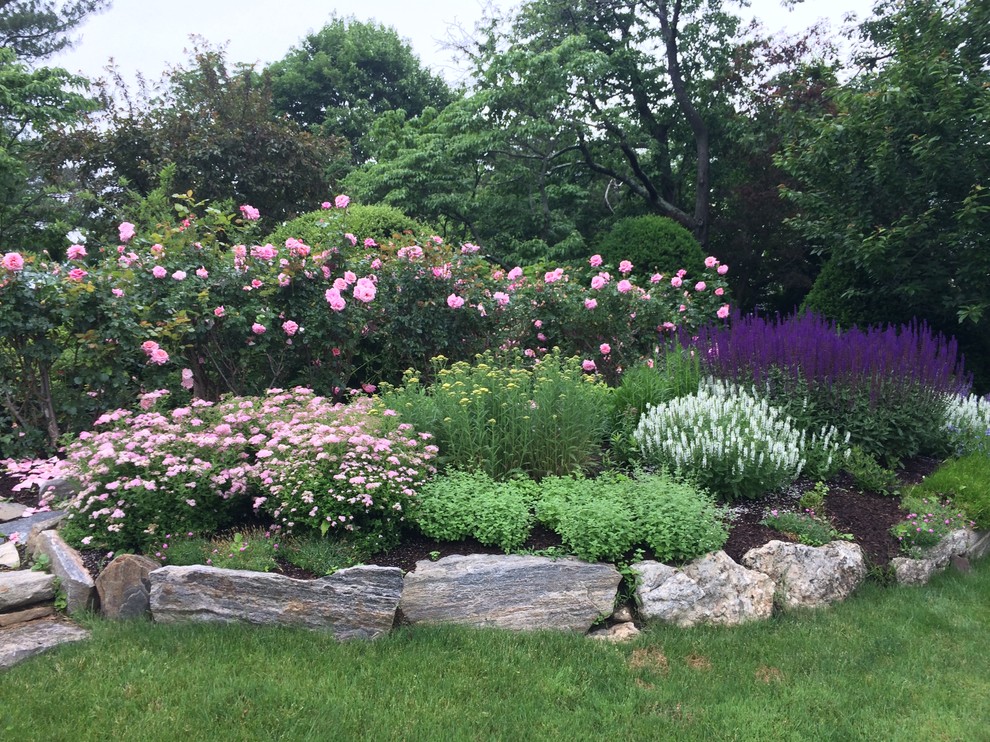 A Bronxville Landscape Landscape New York by Lilac Garden Design