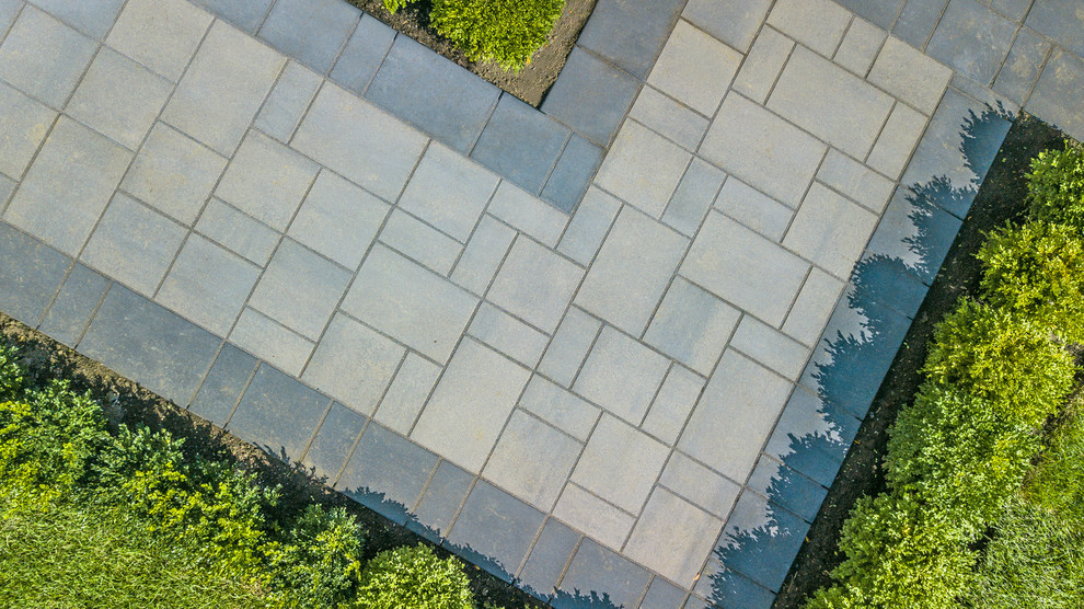 A Kirkland Renovation Contemporary Landscape Montreal by DLC