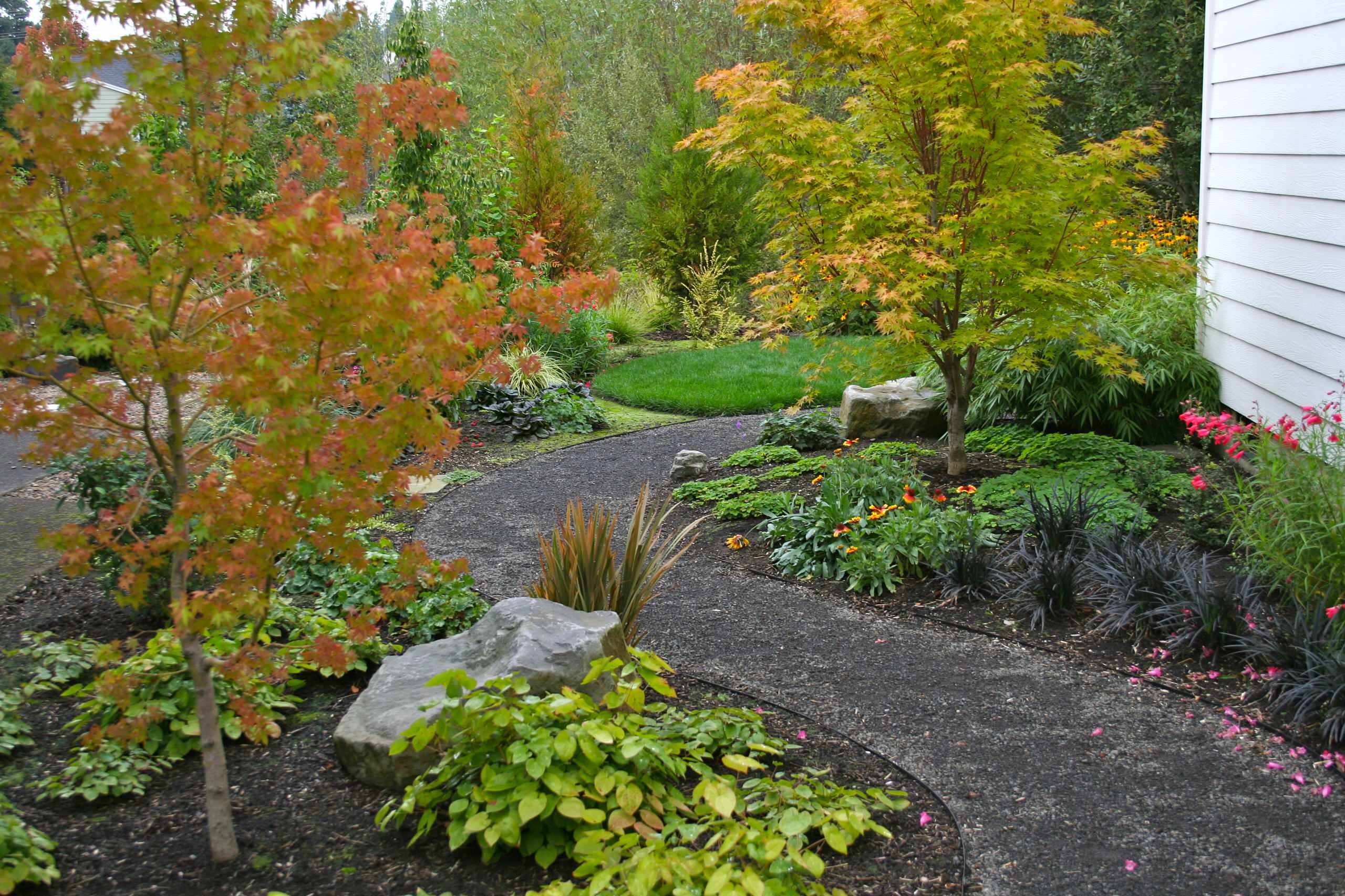 Gravel Path - Photos & Ideas | Houzz