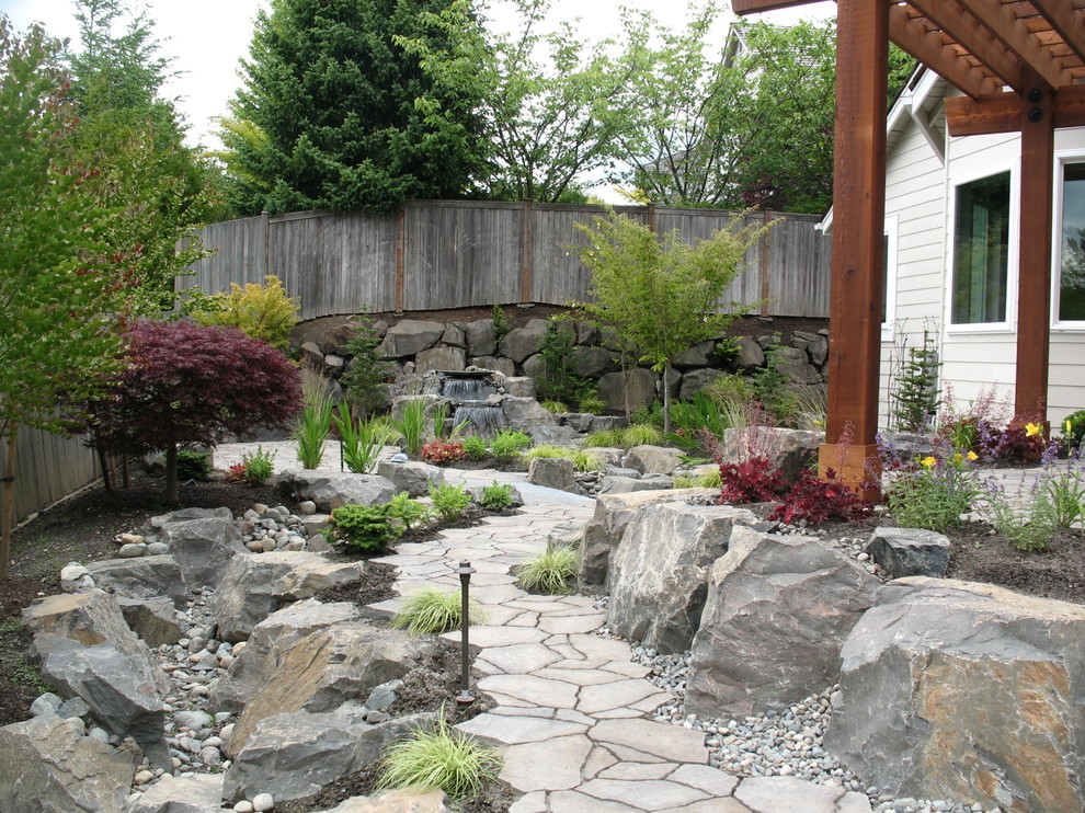Alderwood Style Traditional Landscape Seattle by Alderwood