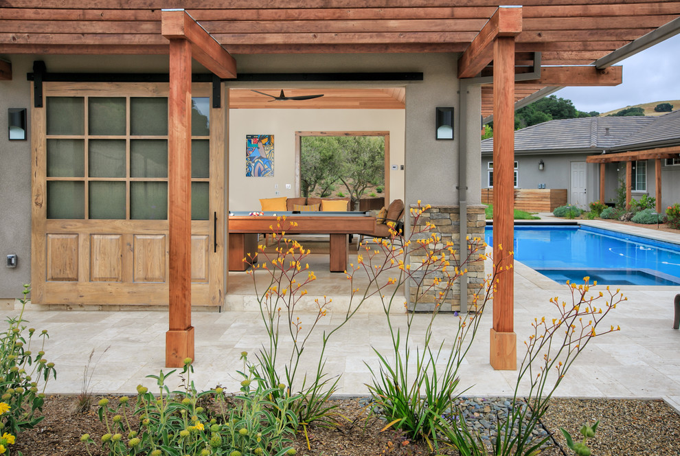Design ideas for a transitional landscaping in San Francisco.