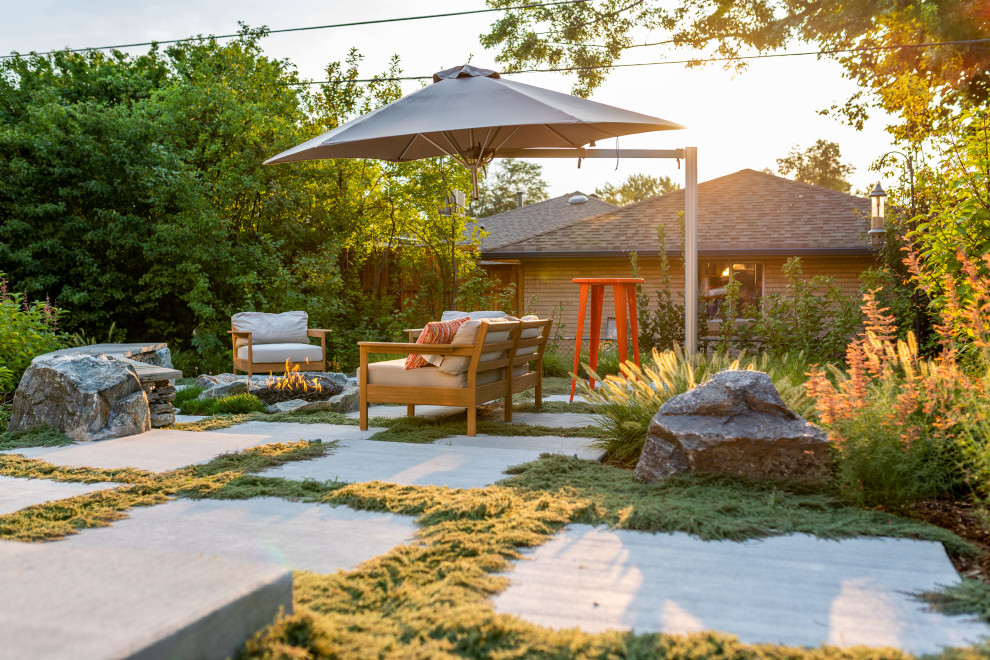 Design ideas for a contemporary landscaping in Denver with a fire pit.