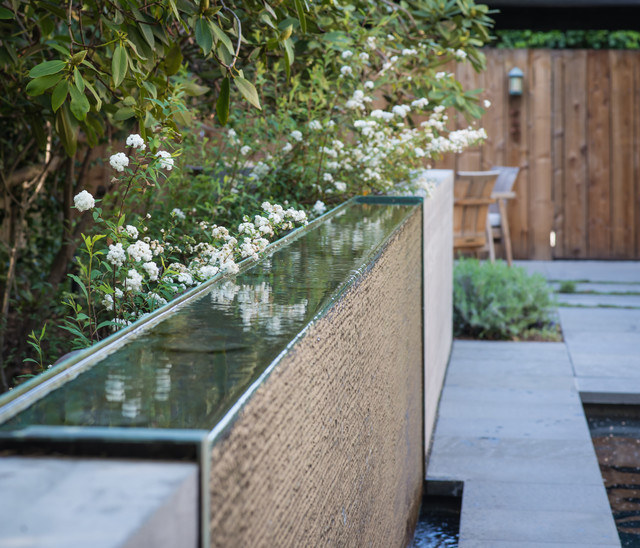 Archie Held Water Feature Traditional Garden San Francisco By Terra Ferma Landscapes