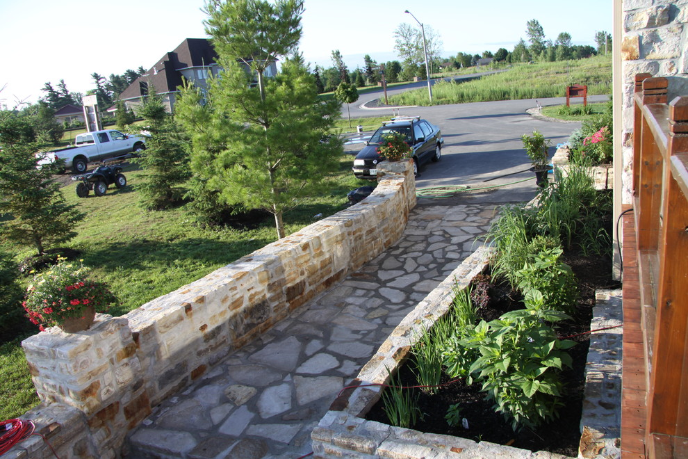 This is an example of a traditional landscaping in Ottawa.