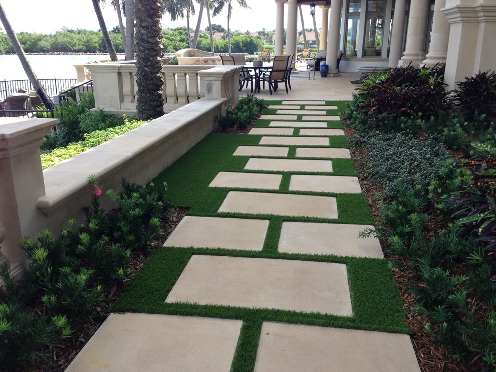 Artificial Grass - Traditional - Landscape - Miami - by Southwest ...