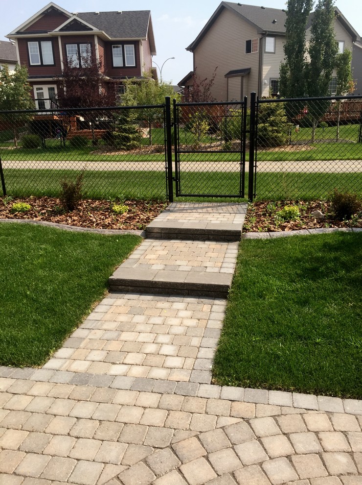 Aspen Trails, Sherwood Park Sidebyside Contemporary Landscape