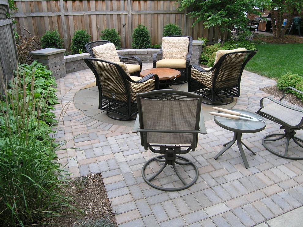 Backyard Patio, Seat Wall and Pillars Patio Minneapolis by