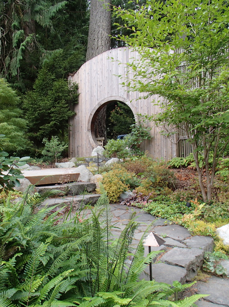 Inspiration for an eclectic landscaping in Seattle.