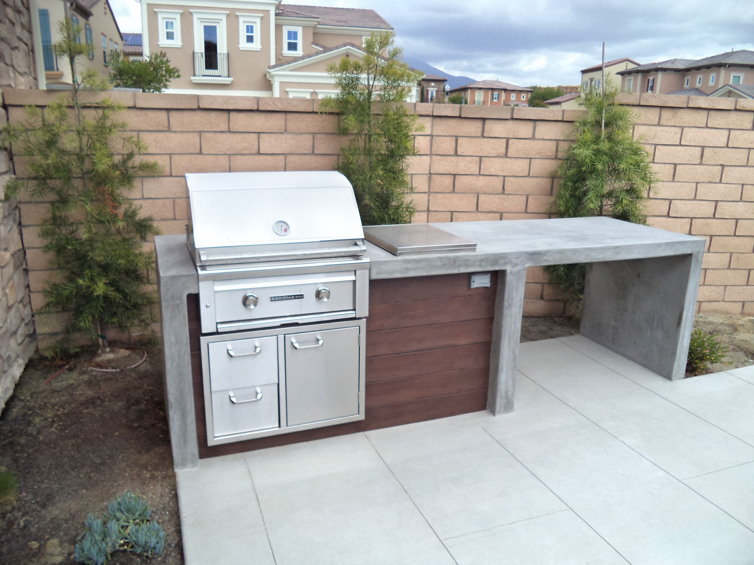 Outdoor Kitchen Island and Grill with Bluestone Countertop - Van Zelst