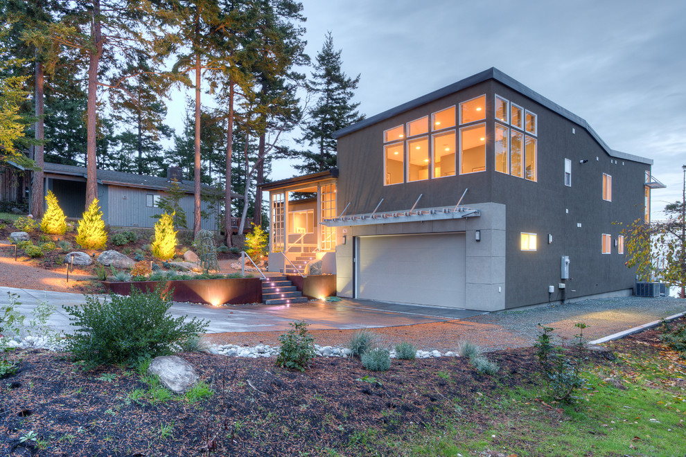 Mittelgroßer, Geometrischer, Halbschattiger Moderner Vorgarten mit Betonboden in Seattle