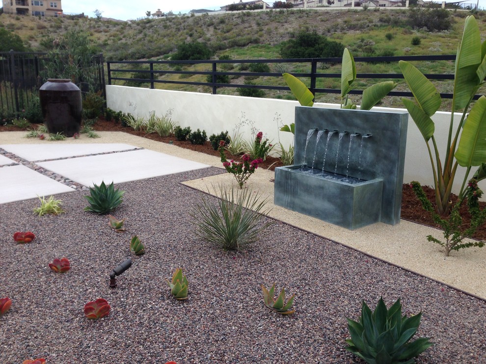 This is an example of a southwestern landscaping in San Diego.